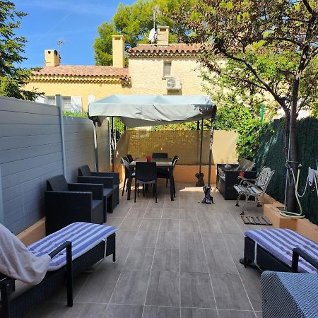 Petit Coin De Paradis Au Soleil Pres De La Mer Saint-Cyr-sur-Mer Bagian luar foto