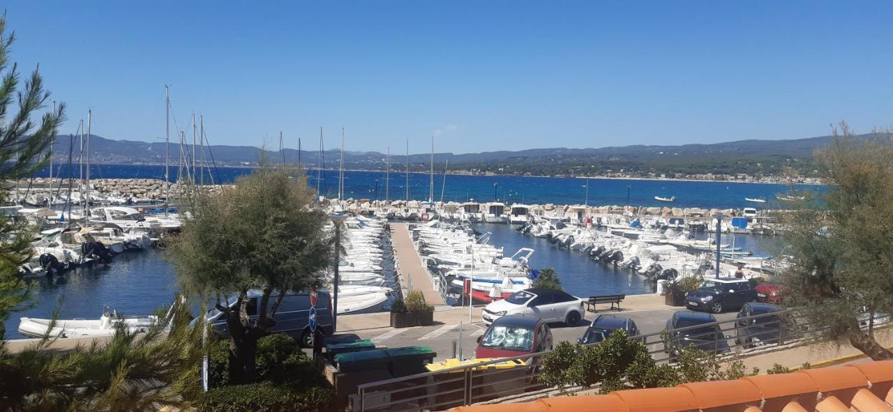 Petit Coin De Paradis Au Soleil Pres De La Mer Saint-Cyr-sur-Mer Bagian luar foto